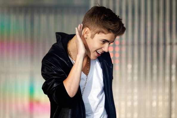 Justin Bieber  Sunrise 2012 - geg.jpg
