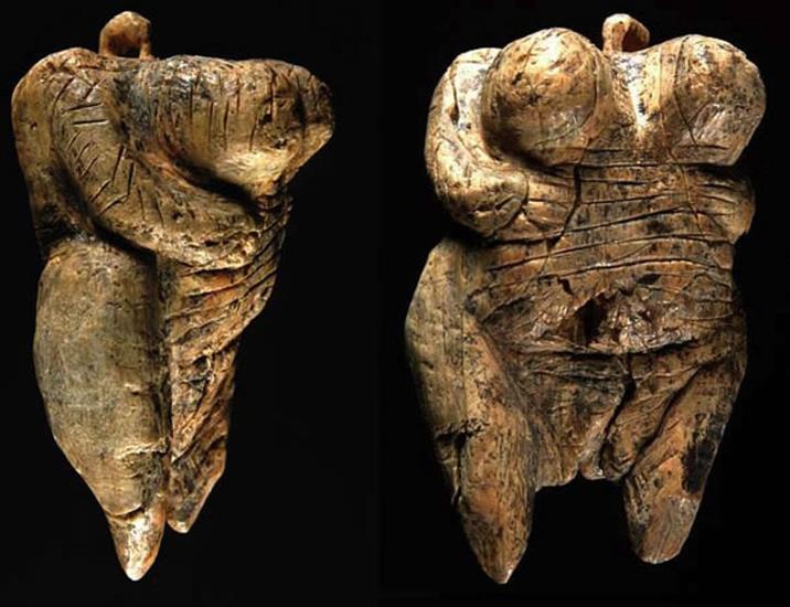 Historia sztuki okresu prehistorycznego od paleolitu do wczesnego brązu - obrazy - Venus Hohle Fels 40T.jpg