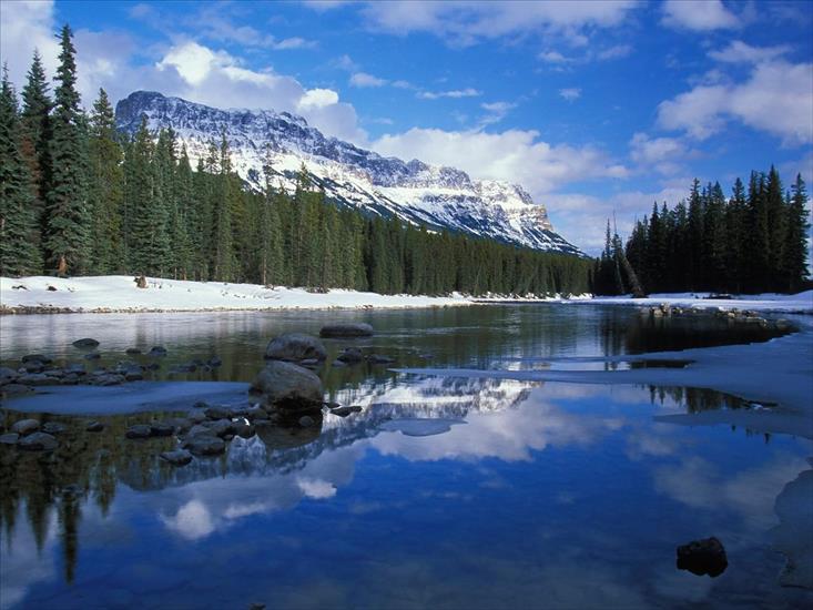 Canada - Wallpapers - Bow River and Castle Mountain, Alberta, Canada.jpg