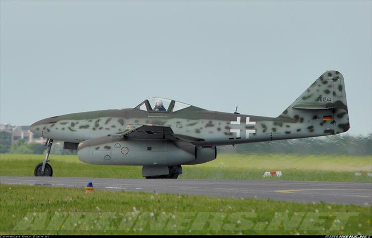 Tapety Samol.II wś - Me 262A-1c.jpg