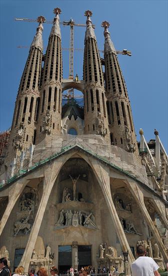 Antonio Gaudi-architektura - 1572544.jpg