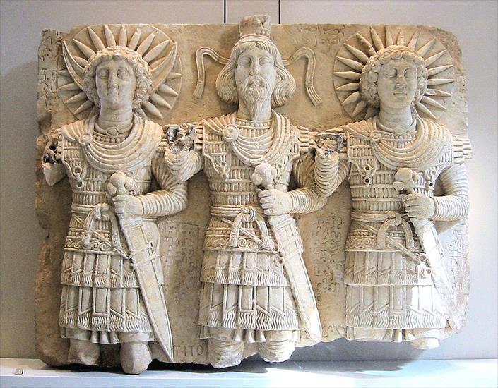 Palmyra - obrazy - 1024px-PalmyreneDeities. Aglibol semickie bóstwo czczone w Palmyrze.jpg