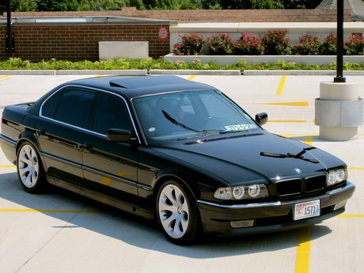 Galeria - BMW 7 1997r.jpg