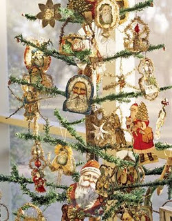 Słowenia - Christmas-Tree-Antique-Ornaments-HTOURS1206-de-22528090.jpg