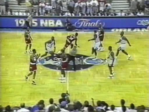 1995-06-07 Houston Rockets  Orlando Magic G1 - NBA.1995.Finals.G1-1.jpg
