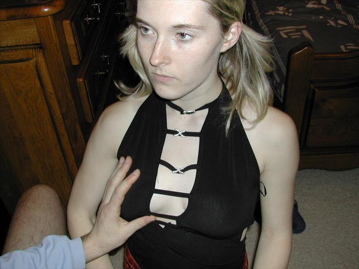 Girl with big boobs, posing in car, Blowjob x 235 - 1 93.JPG
