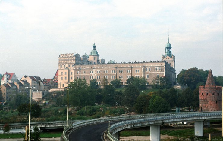 Pałace na ziemi polskiej - Szczecin_castle.jpg