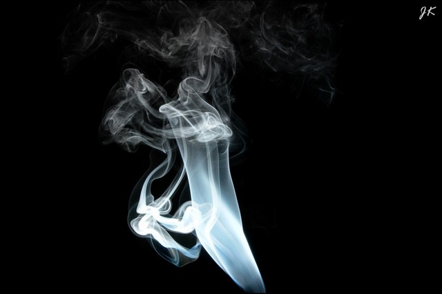 Dymek z papierosa - Image000701.jpg