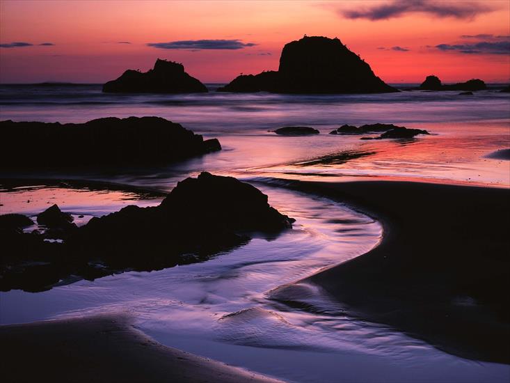 Tła do wierszy2 - Sunset at Ruby Beach, Olympic National Park, Washington.jpg