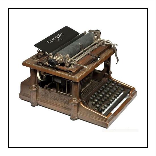 typewriters.antique - typewriters.antique.33.jpg
